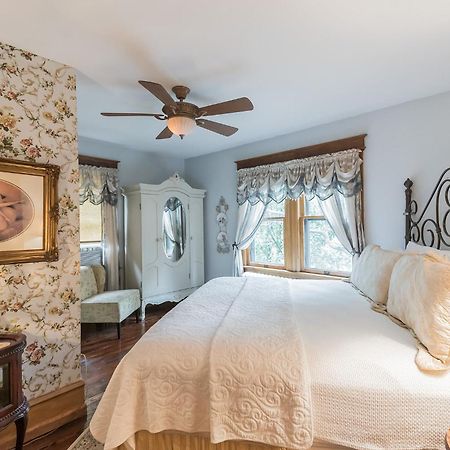 The Inn On Holly B&B Pitman Номер фото