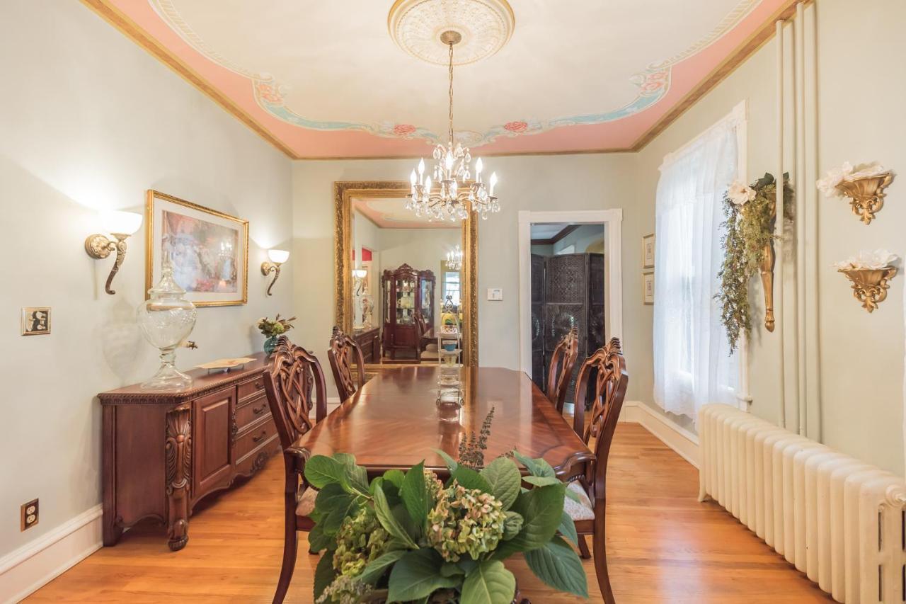 The Inn On Holly B&B Pitman Екстер'єр фото